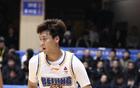 北京男篮更衣室陷入严重危机？G3与G4比赛表现混乱，球员与教练之间缺乏默契，团队协作全面崩溃！