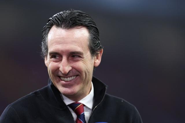 英超赛场见证历史时刻，埃梅里率队斩获执教生涯第600场胜利，成为首位达成此成就的阿森纳主帅，书写足球传奇新篇章